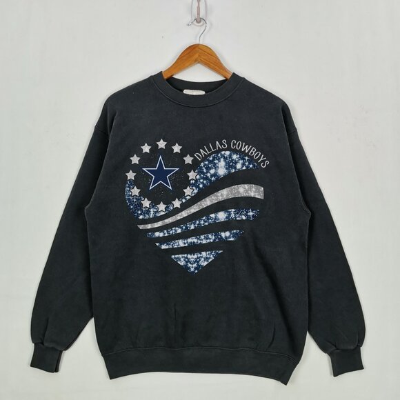 Tops - Dallas Cowboys Logo Heart Sweatshirt, Vintage Style, Black, S - 3XL